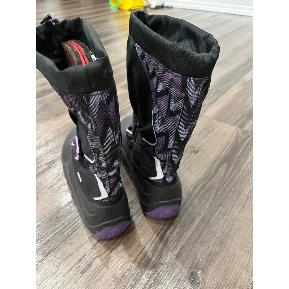 Kamik Kids Waterproof Winter Snow Boots Black Purple Chevron GIrls Size 5
